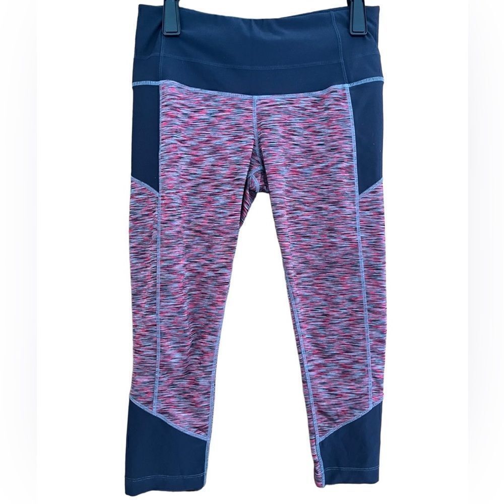 Mondetta black/gray/red space dye wide waistband crop leggings size M